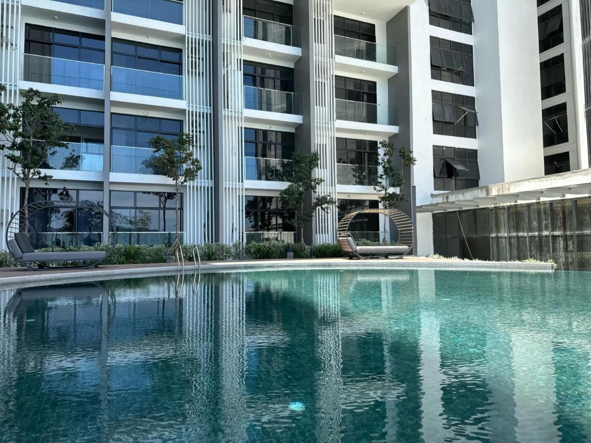 Apartment The Shore Kk By Bemy Guest